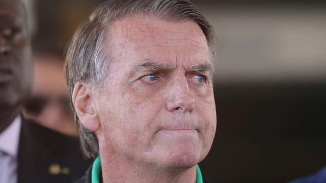 Der Tag: Fluchtabsicht in die USA? Bolsonaro muss Fußfessel tragen