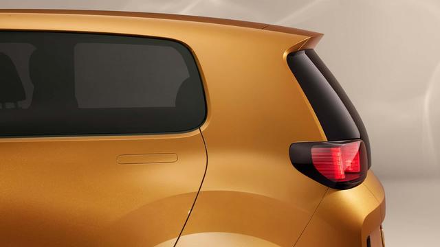 Volkswagen CEO Says Flush Door Handles Are 'Terrible': News