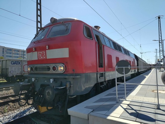 218 am Bahnsteigende Ansbach 